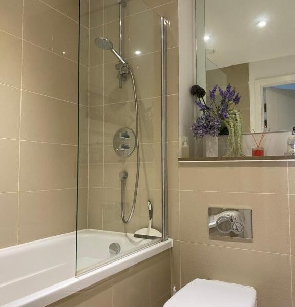 Apt 11 Ocean View - One Lusty Glaze - Holiday Let Newquay