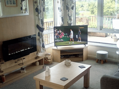 LakeView Lodge. Trevella Holiday Park