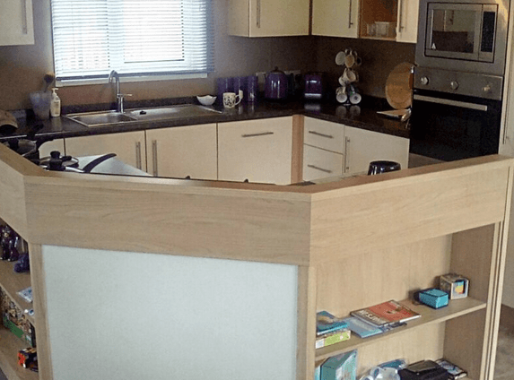 LakeView Lodge. Trevella Holiday Park