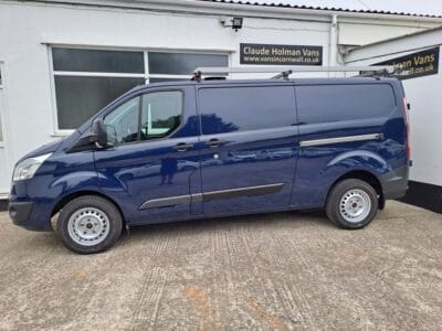 2013 63 FORD TRANSIT CUSTOM 2.2 TDCi 330 Trend Panel Van 5dr Diesel Manual L2 H1 (197 g/km, 123 bhp)