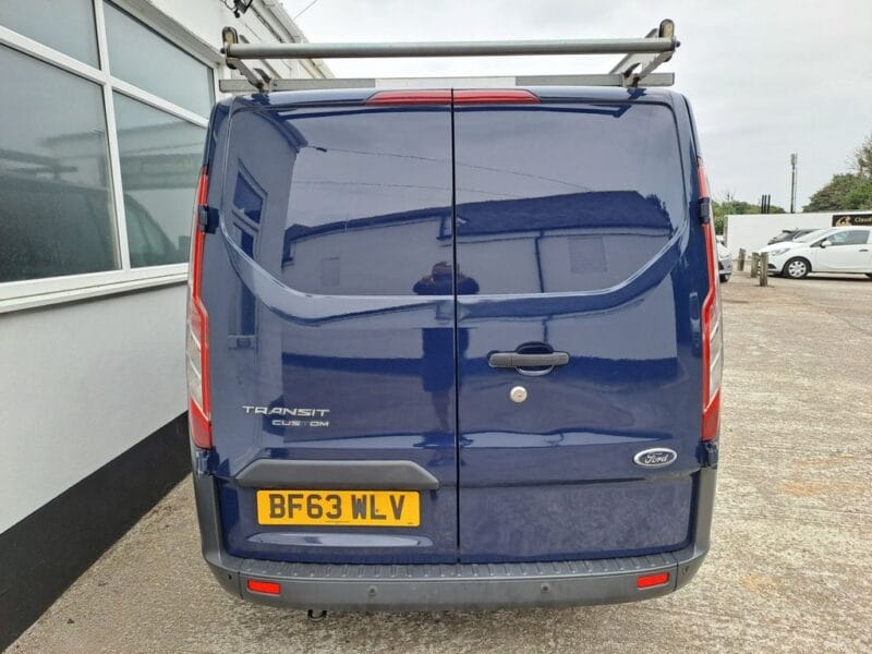 2013 63 FORD TRANSIT CUSTOM 2.2 TDCi 330 Trend Panel Van 5dr Diesel Manual L2 H1 (197 g/km, 123 bhp)