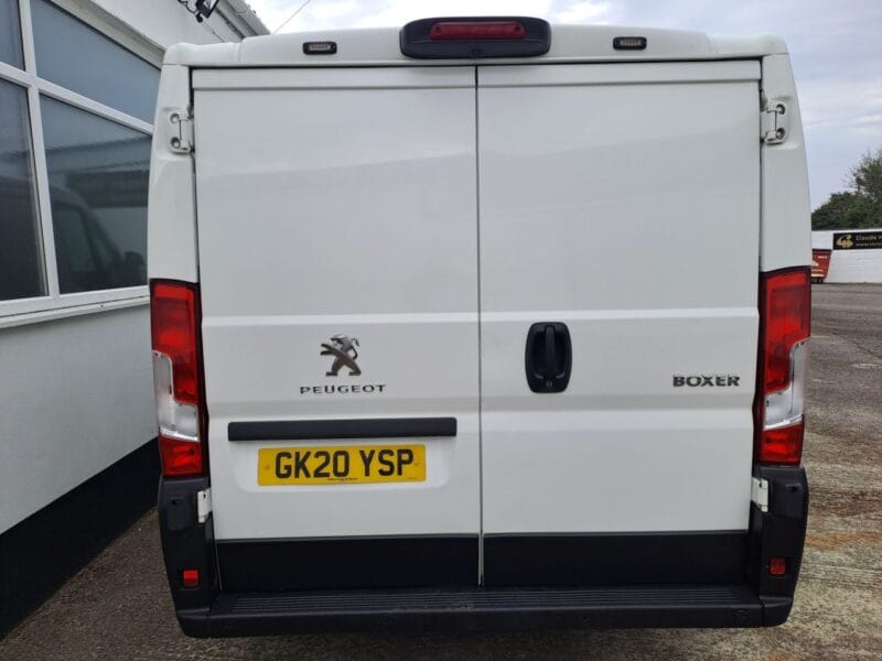 2020 20 PEUGEOT BOXER 2.2 BlueHDi 333 Professional Panel Van 5dr Diesel Manual L1 H1 Euro 6 (s/s) (120 ps)