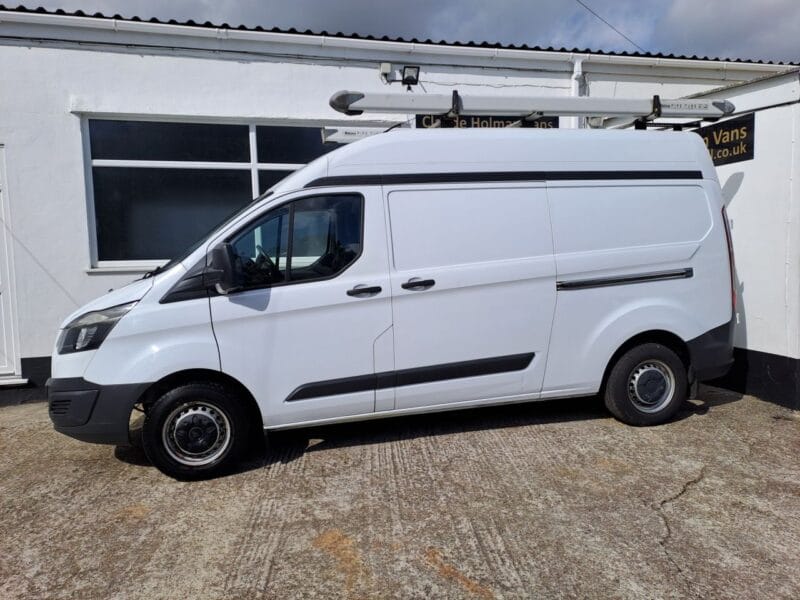 2015 64 FORD TRANSIT CUSTOM 2.2 TDCi 290 Panel Van 5dr Diesel Manual L2 H2 (186 g/km, 123 bhp)