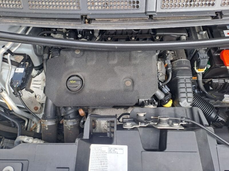 2020 70 VAUXHALL VIVARO 1.5 Turbo D 2900 Sportive Panel Van 5dr Diesel Manual L2 H1 Euro 6 (s/s) (100 ps)