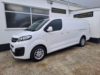 2020 70 VAUXHALL VIVARO 1.5 Turbo D 2900 Sportive Panel Van 5dr Diesel Manual L2 H1 Euro 6 (s/s) (100 ps)