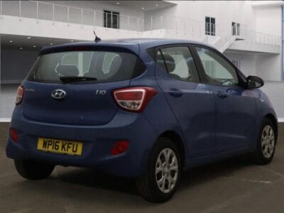 Hyundai i10 se