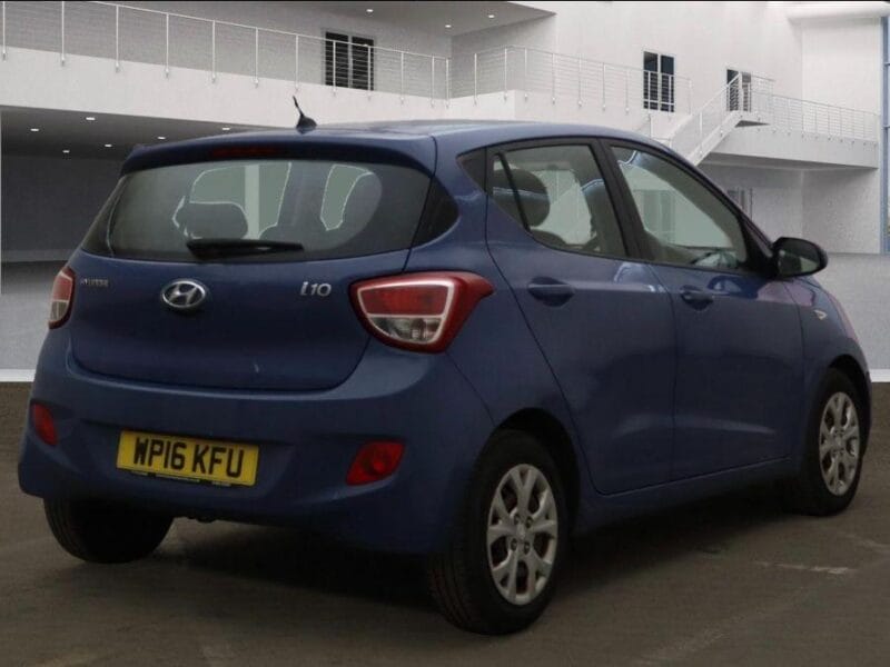 Hyundai i10 se