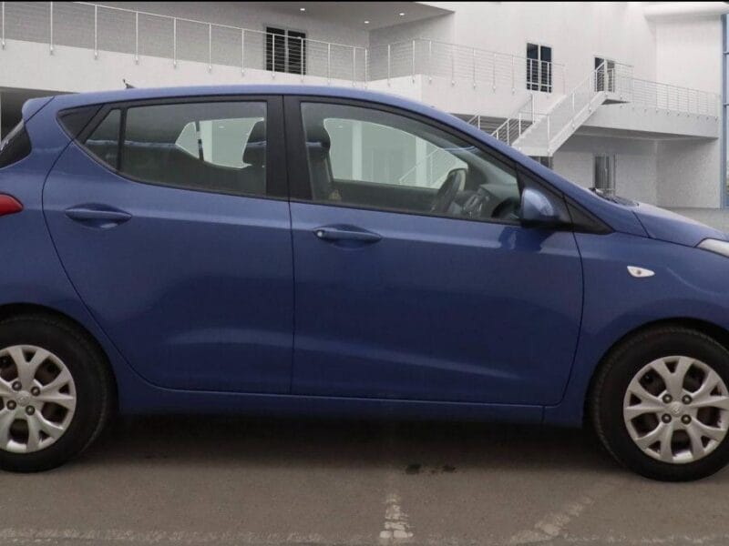Hyundai i10 se