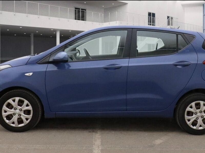 Hyundai i10 se