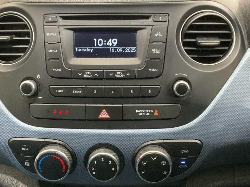 Hyundai i10 se