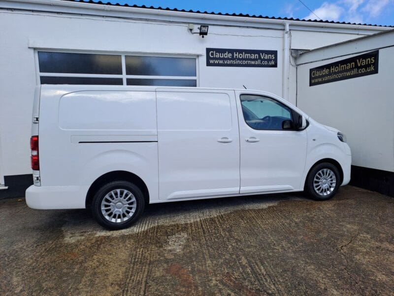 2017 67 TOYOTA PROACE 2.0D Comfort Long Panel Van 6dr Diesel Manual LWB Euro 6 (s/s) (120 ps)