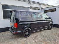 2023 73 VOLKSWAGEN TRANSPORTER 2.0 TDI T32 Highline Kombi Double Cab 5dr Diesel DSG FWD SWB Euro 6 (s/s) (150 ps)