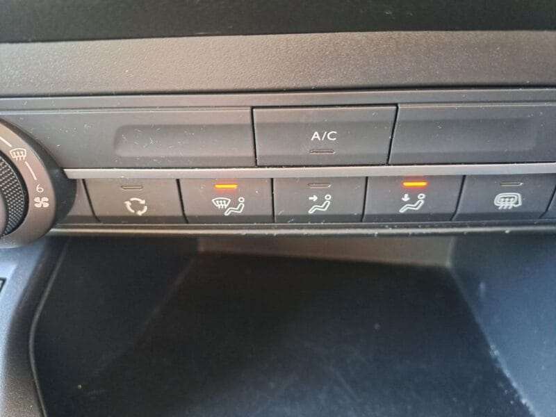 2021 21 VAUXHALL COMBO 1.5 Turbo D 2300 Sportive Panel Van 4dr Diesel Manual L2 H1 Euro 6 (100 ps)