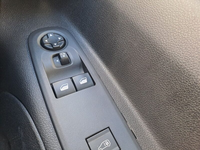 2021 21 VAUXHALL COMBO 1.5 Turbo D 2300 Sportive Panel Van 4dr Diesel Manual L2 H1 Euro 6 (100 ps)