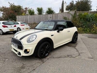 Mini Hatch Cooper