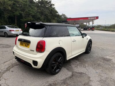 Mini Hatch Cooper