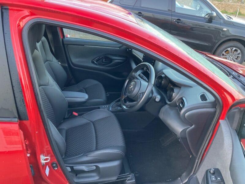 2022 Toyota Yaris 1.5 VVT-h Dynamic Hatchback 5dr Petrol Hybrid E-CVT Automatic (s/s) (116 ps)