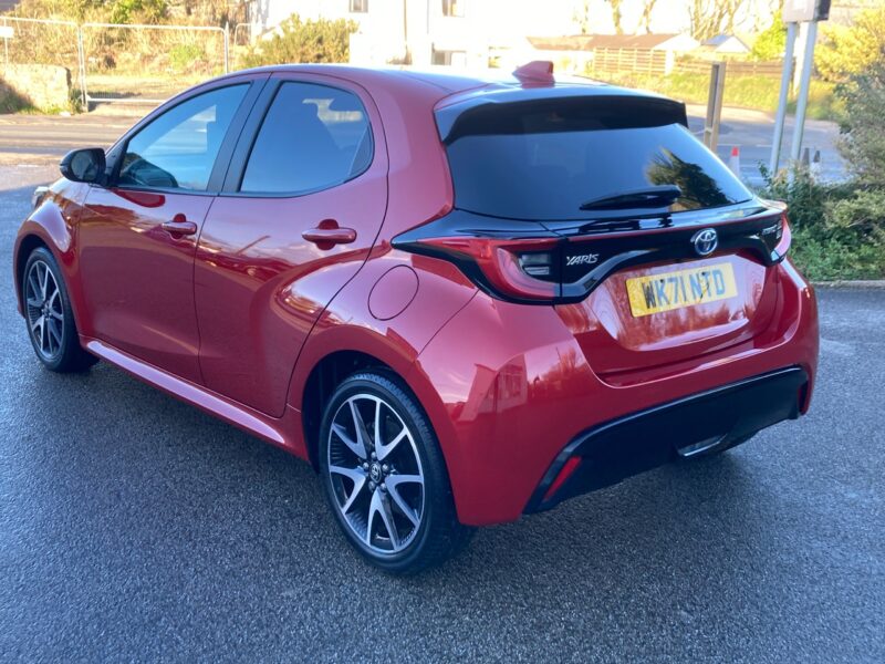 2022 Toyota Yaris 1.5 VVT-h Dynamic Hatchback 5dr Petrol Hybrid E-CVT Automatic (s/s) (116 ps)