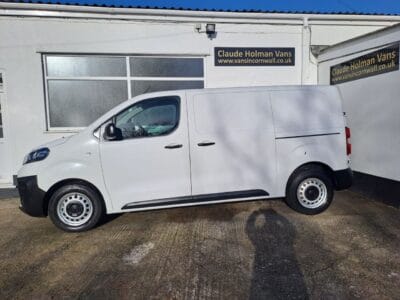 2022 22 VAUXHALL VIVARO 2.0 Turbo D 3100 Dynamic Panel Van 6dr Diesel Manual L1 H1 Euro 6 (s/s) (145 ps)