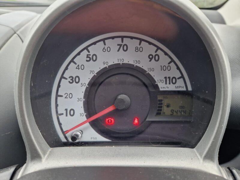 🚗 2011 Peugeot 107 988cc Only £2295 🚗