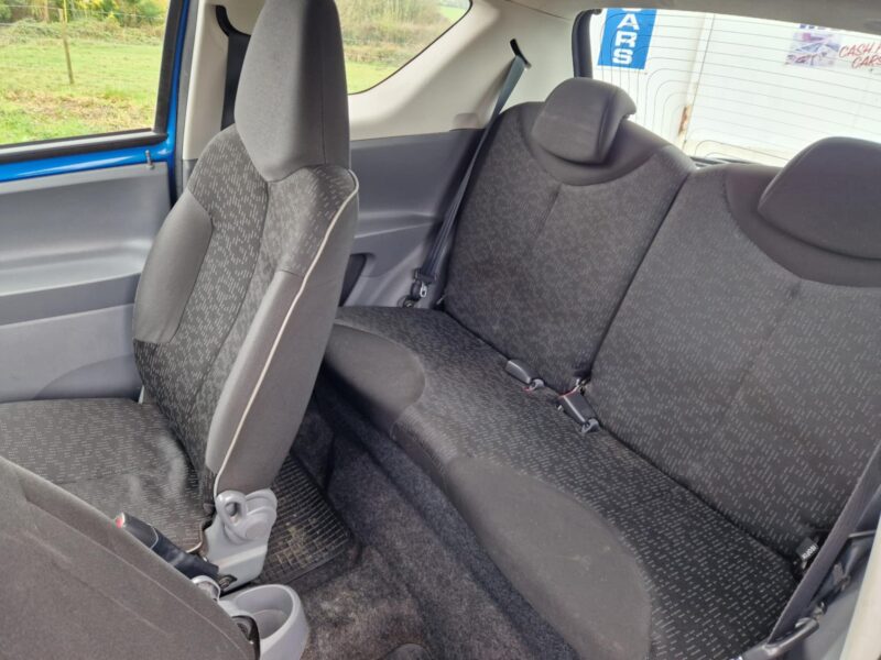 🚗 2011 Peugeot 107 988cc Only £2295 🚗