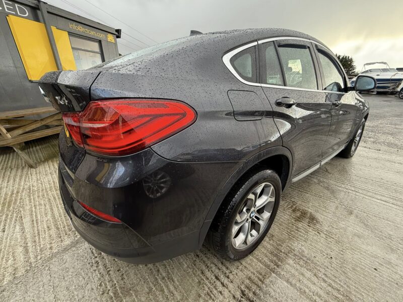 BMW X4 2.0D X-Line