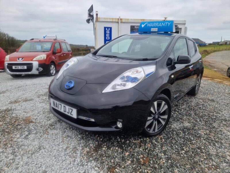 ⚡️ 2017 Nissan Leaf Tekna 30 kwh Auto ⚡️