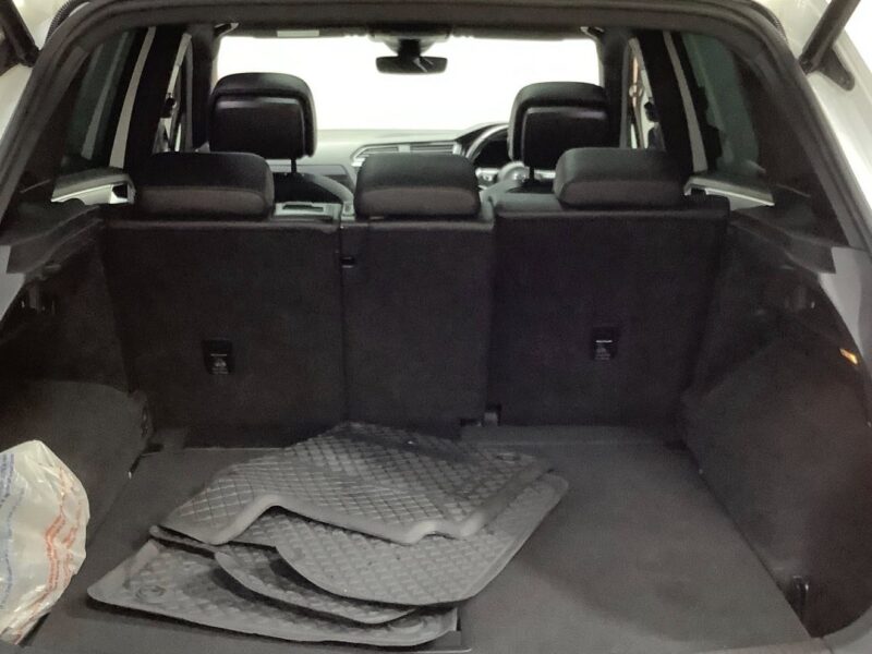 Vw Tiguan R-Line Black Edition 2.0 Tdi Automatic