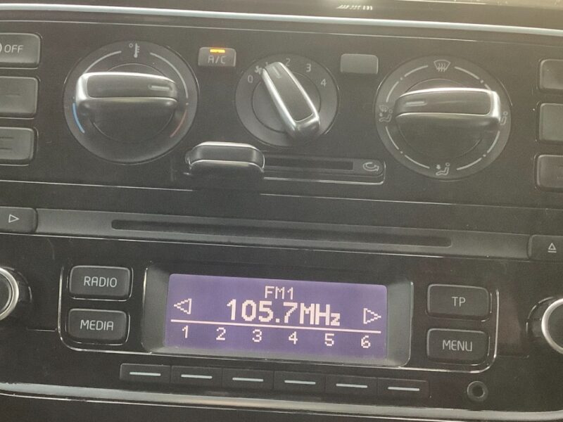 Volkswagen UP! Hatchback