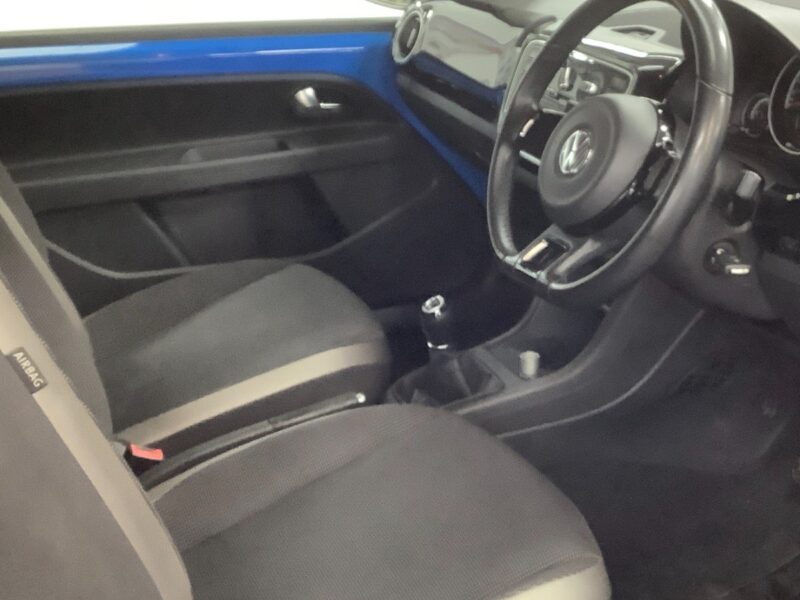 Volkswagen UP! Hatchback