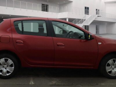 Dacia Sandero Laureate Tce