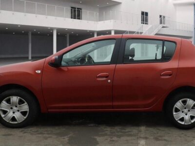 Dacia Sandero Laureate Tce