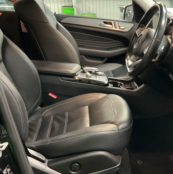 Mercedes Benz GLE SUV