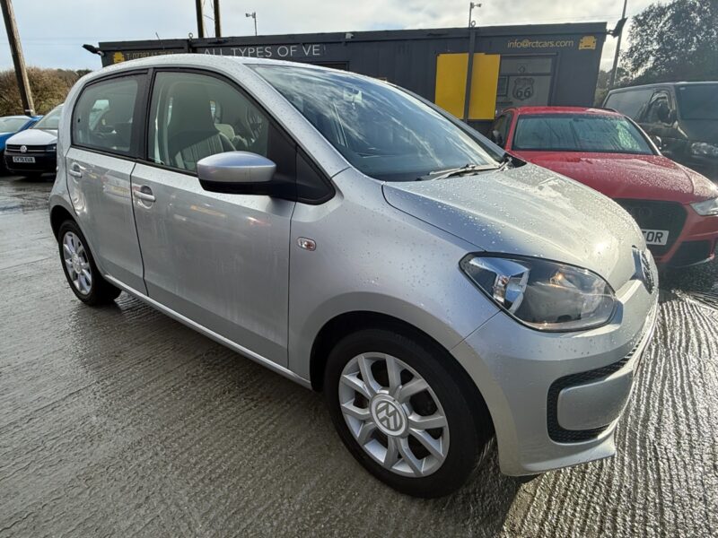 Volkswagen UP! Hatchback