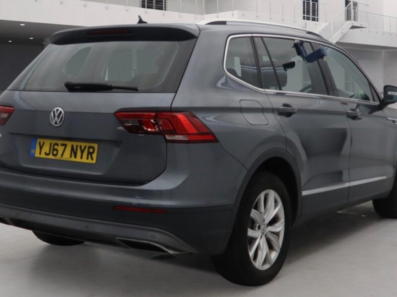 Volkswagen Tiguan Allspace MPV