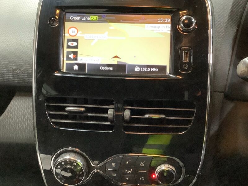 Renault Clio Hatchback