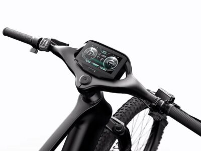 Mercedes-AMG PETRONAS F1® Team Rallye Edition 750 Electric Bike : £3,500