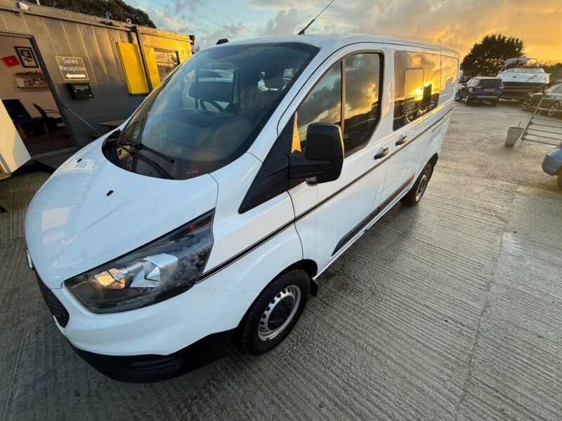 Ford Transit Custom Kombi Crewcab
