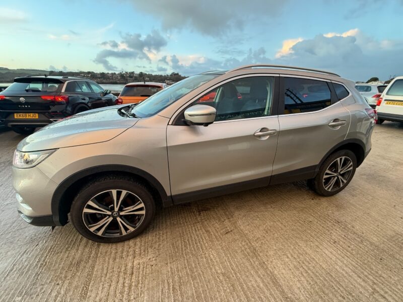 Nissan Qashqai SUV