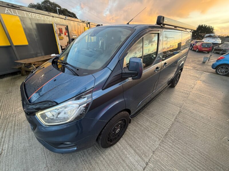 Ford Transit Custom Kombi Crewcab