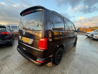 Volkswagen Transporter Kombi Crewcab