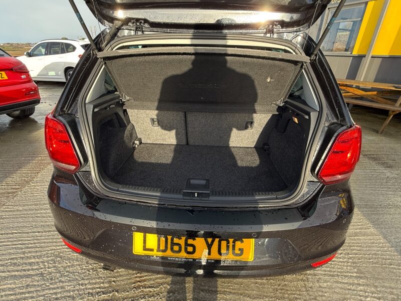 Volkswagen Polo Hatchback