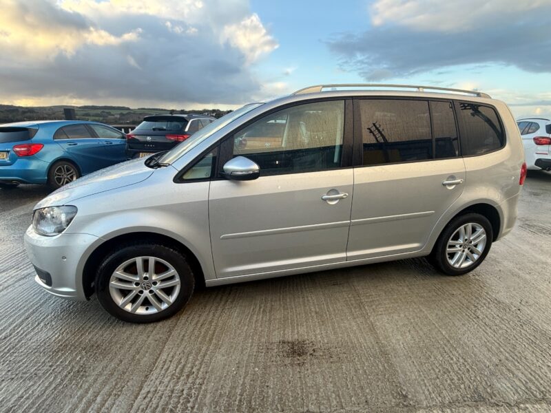 Volkswagen Touran MPV